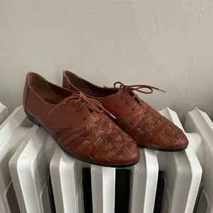 Vintage Cognac Hurache Loafers